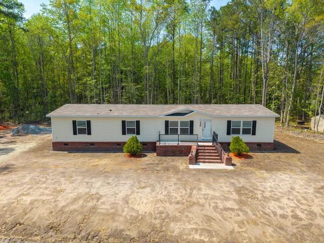 $318,500 | 120 Perry Hill Road, Moncks Corner, SC 29461