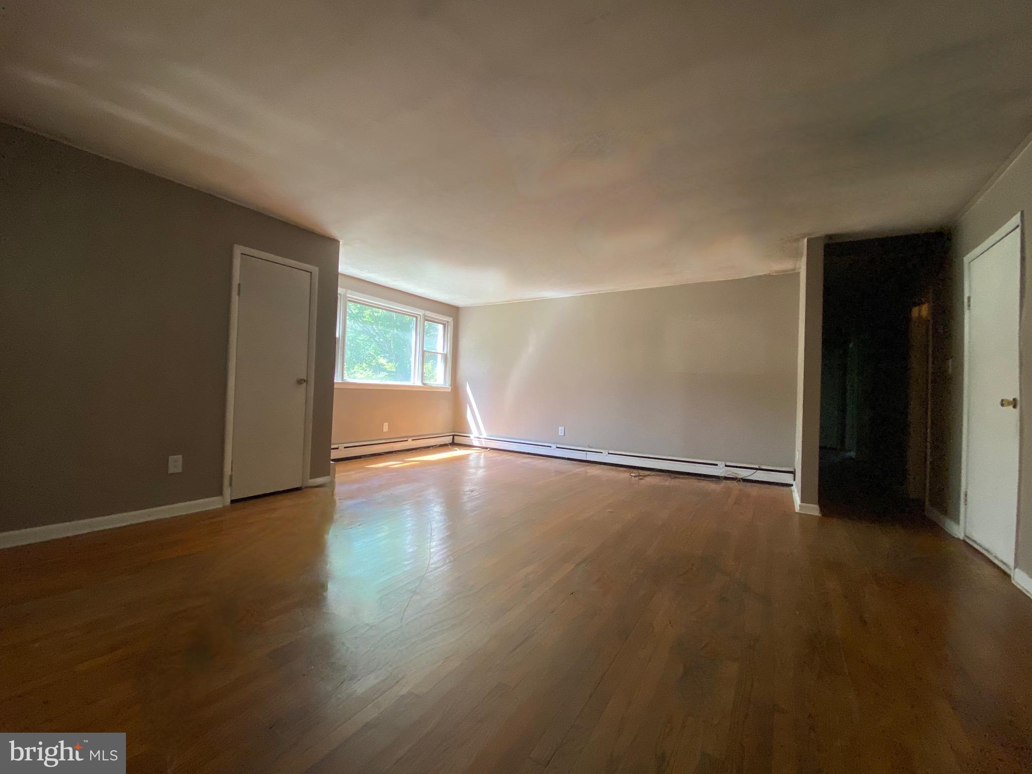 8690 Fairground Road Bel Alton, MD 20611 - Photo 9 of 37 Living room