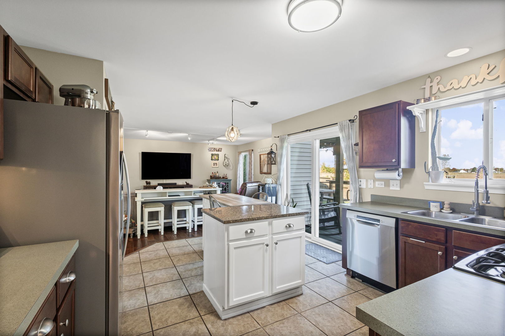 26832 West Hemlock Road Channahon, IL 60410 - Photo 7 of 25 a kitchen with a sink and counter top space