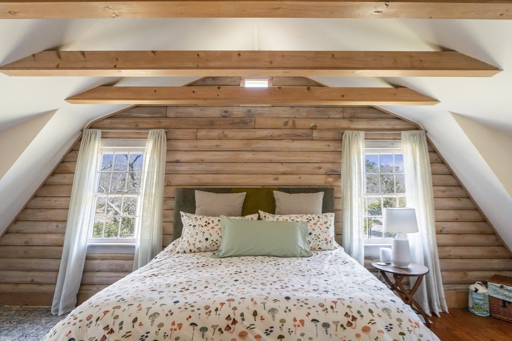 7 Pip'n Road Edgartown, MA 02539 - Photo 15 of 41 a bedroom with a bed and window