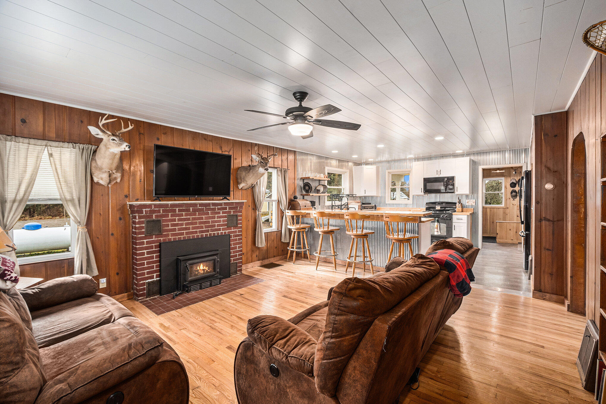 7826 Pine Creek Road Manistee, MI 49660 - Photo 8 of 29 007_dsc_9491_694
