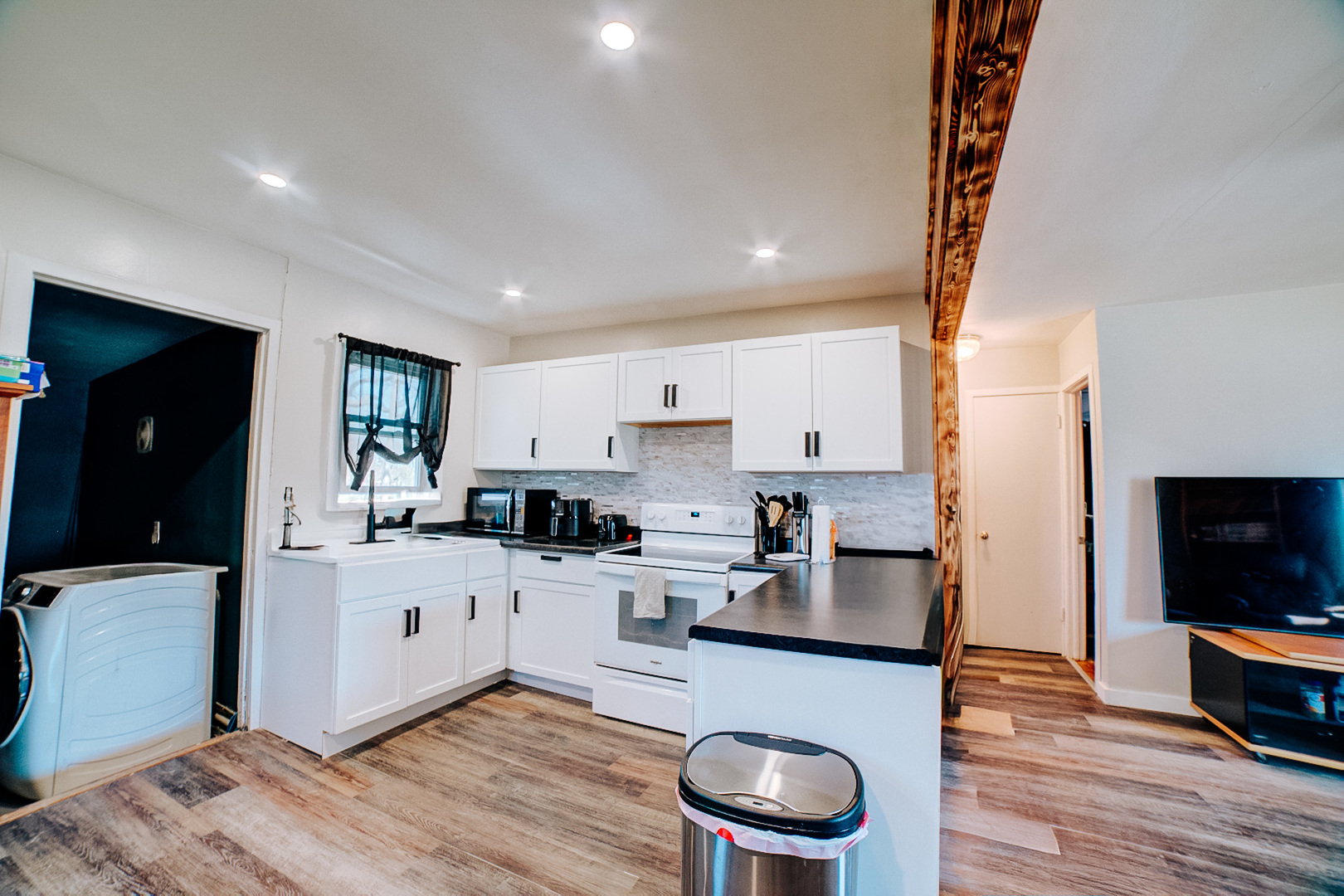 850 East Locust Street Watseka, IL 60970 - Photo 9 of 17