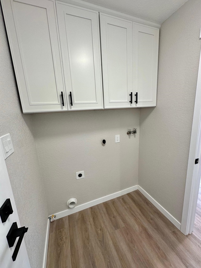 225-225 Kent Place San Ramon, CA 94583 - Photo 31 of 32 Laundry Room