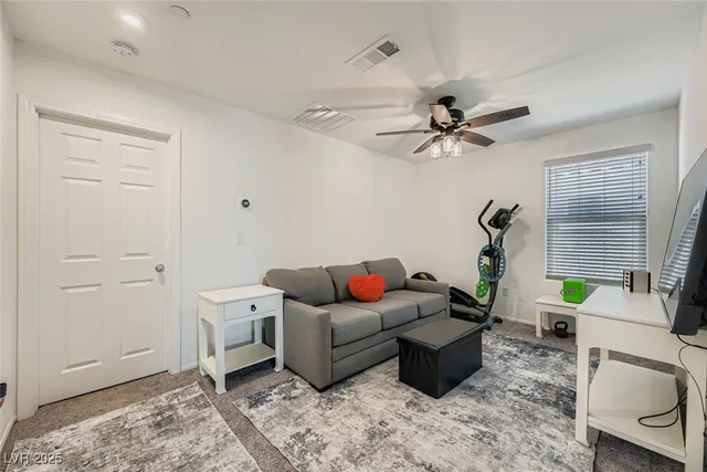 $525,000 | 1010 Huckburn Avenue, Henderson, NV 89015