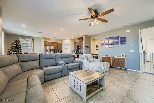 $510,000 | 1010 Huckburn Avenue, Henderson, NV 89015