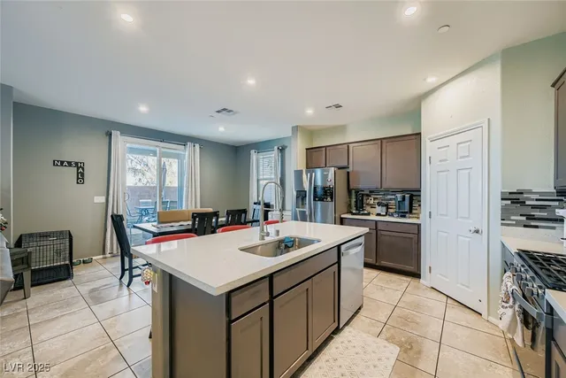 $525,000 | 1010 Huckburn Avenue, Henderson, NV 89015