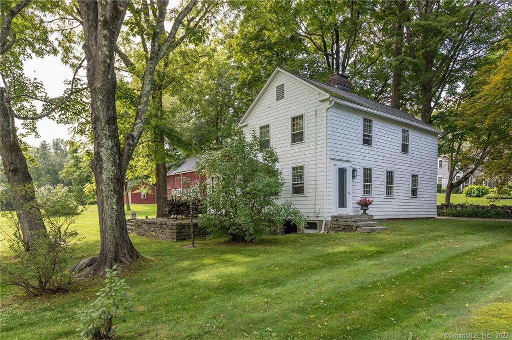 37 South Street Roxbury, CT 06783 - Photo 1 of 1