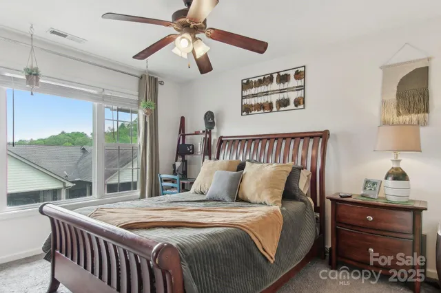 $258,900 | 22 Rotunda Circle, Asheville, NC 28806