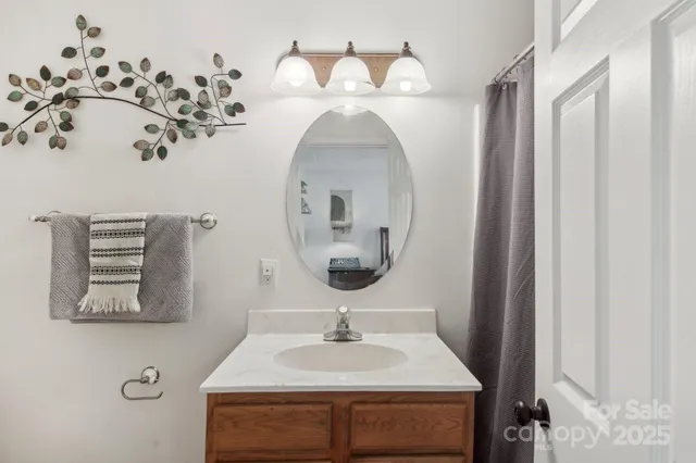 $258,900 | 22 Rotunda Circle, Asheville, NC 28806