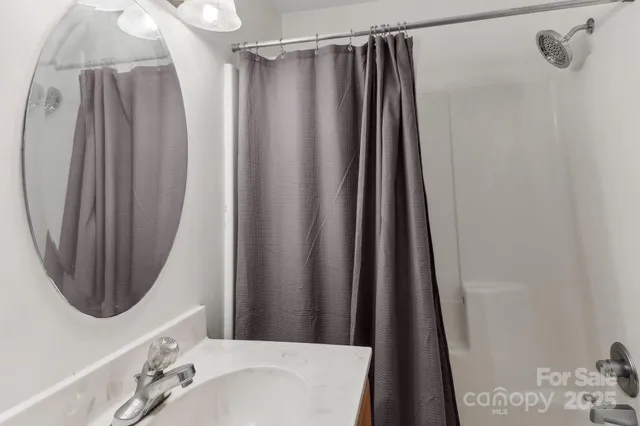 $258,900 | 22 Rotunda Circle, Asheville, NC 28806