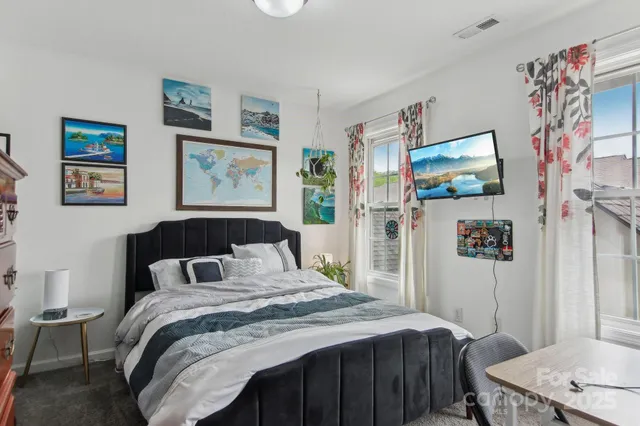 $258,900 | 22 Rotunda Circle, Asheville, NC 28806