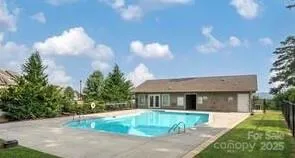 $258,900 | 22 Rotunda Circle, Asheville, NC 28806