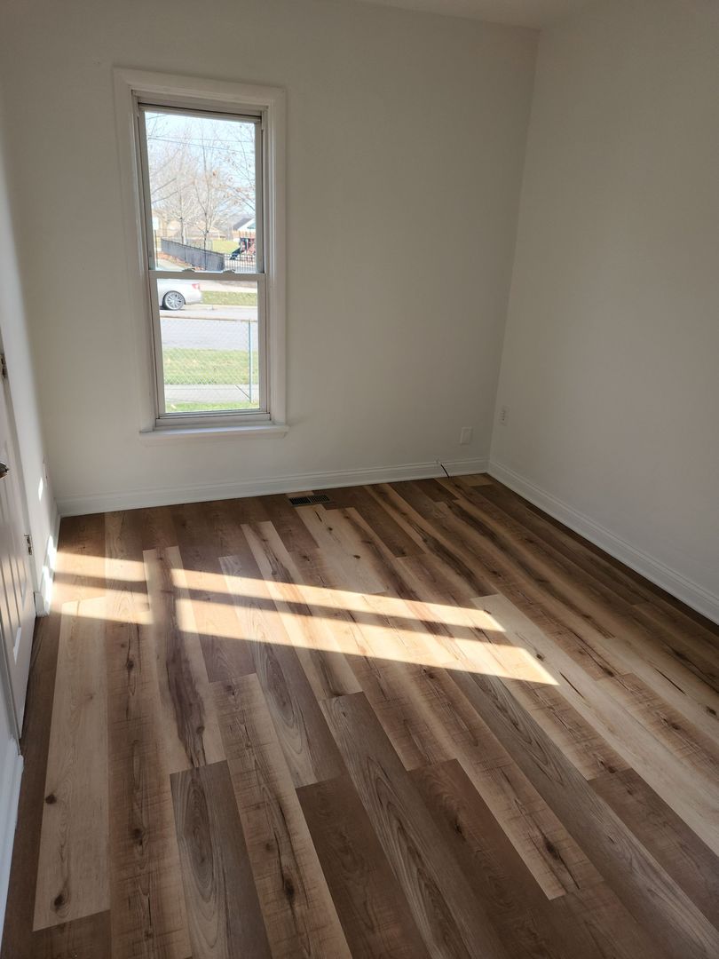 264 North Jackson Street, Unit 1 Elgin, IL 60123 - Photo 9 of 29