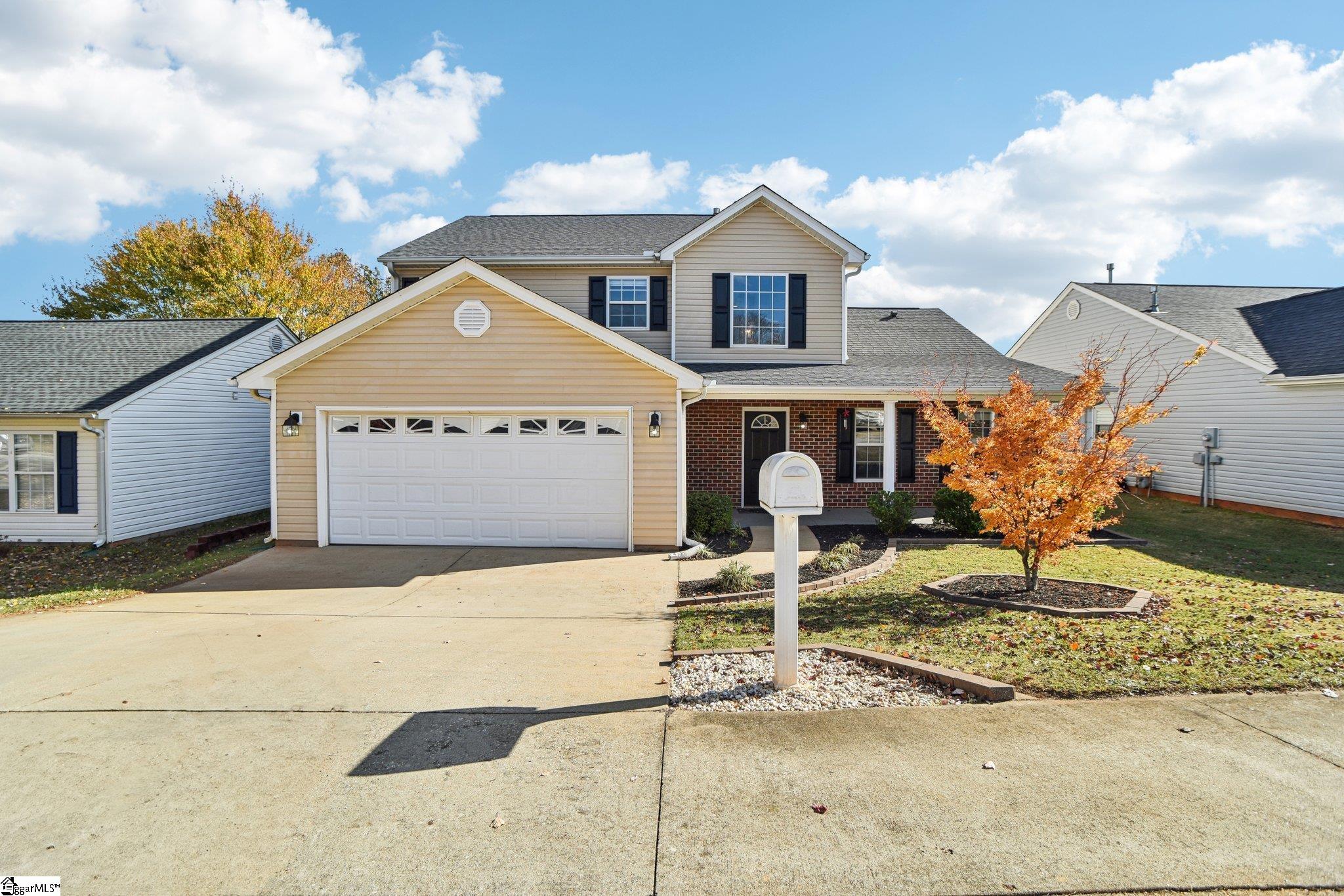 12 Seaside Lane Greer, SC 29650 - Photo 1 of 33 Gallery Image 1