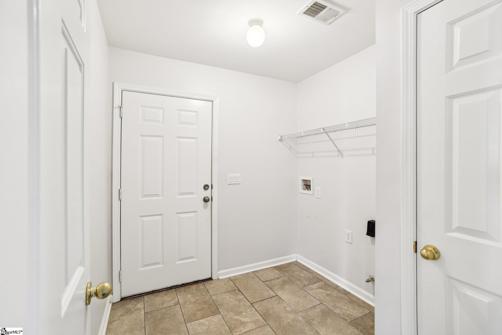 12 Seaside Lane Greer, SC 29650 - Photo 13 of 33 Gallery Image 13