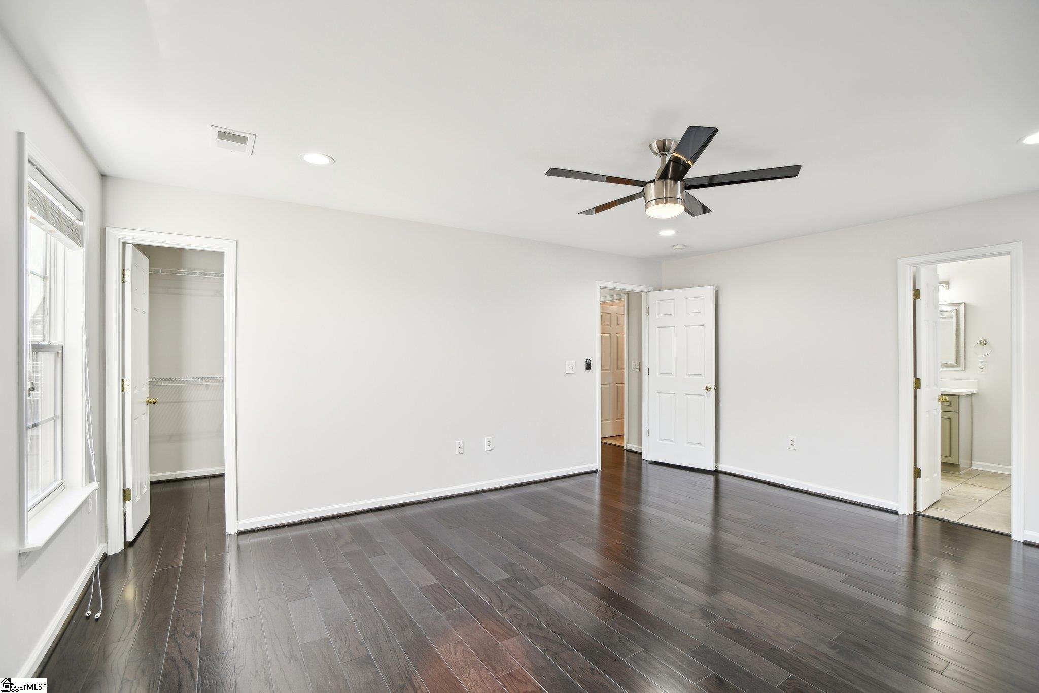 12 Seaside Lane Greer, SC 29650 - Photo 8 of 33 Gallery Image 8