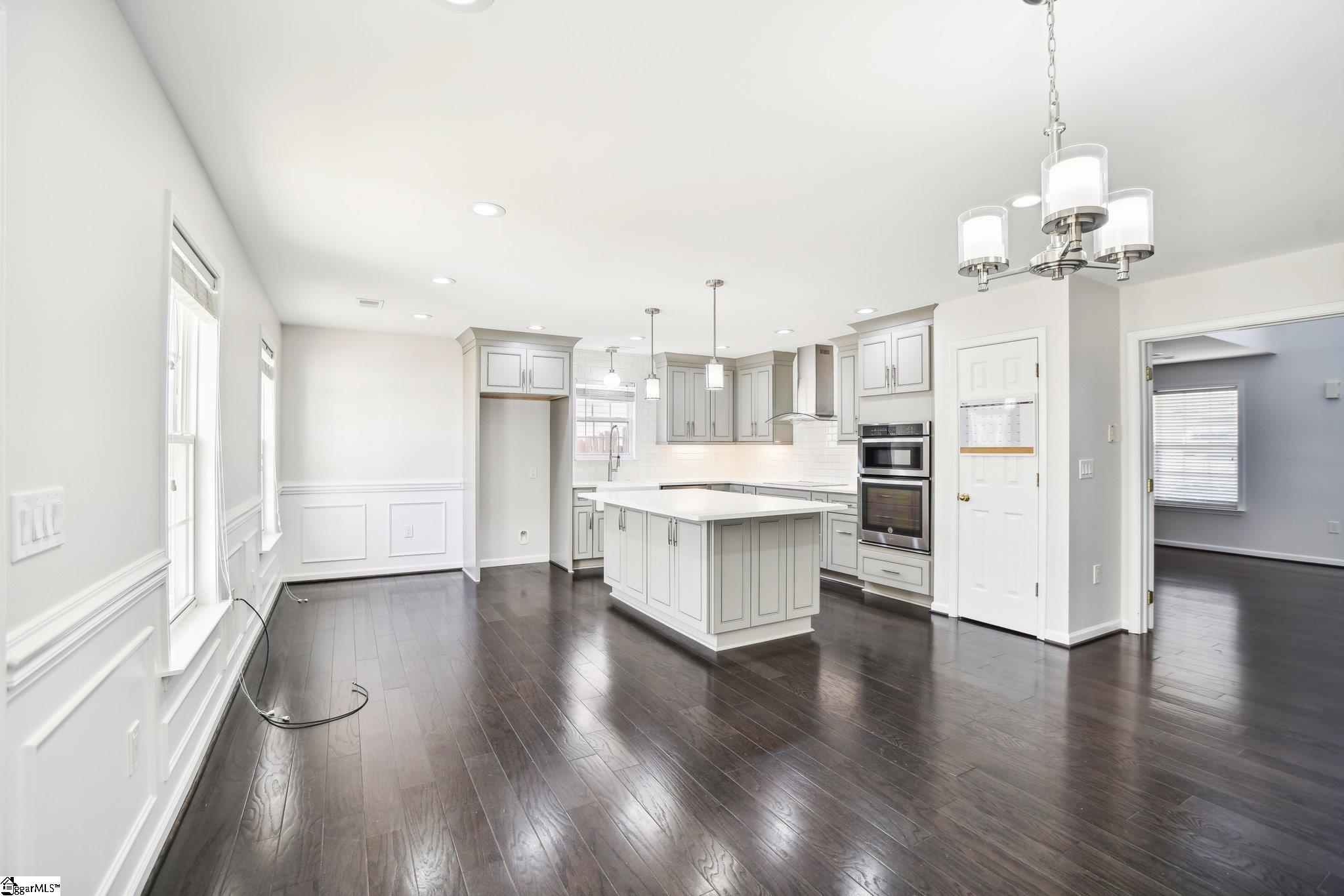 12 Seaside Lane Greer, SC 29650 - Photo 10 of 33 Gallery Image 10