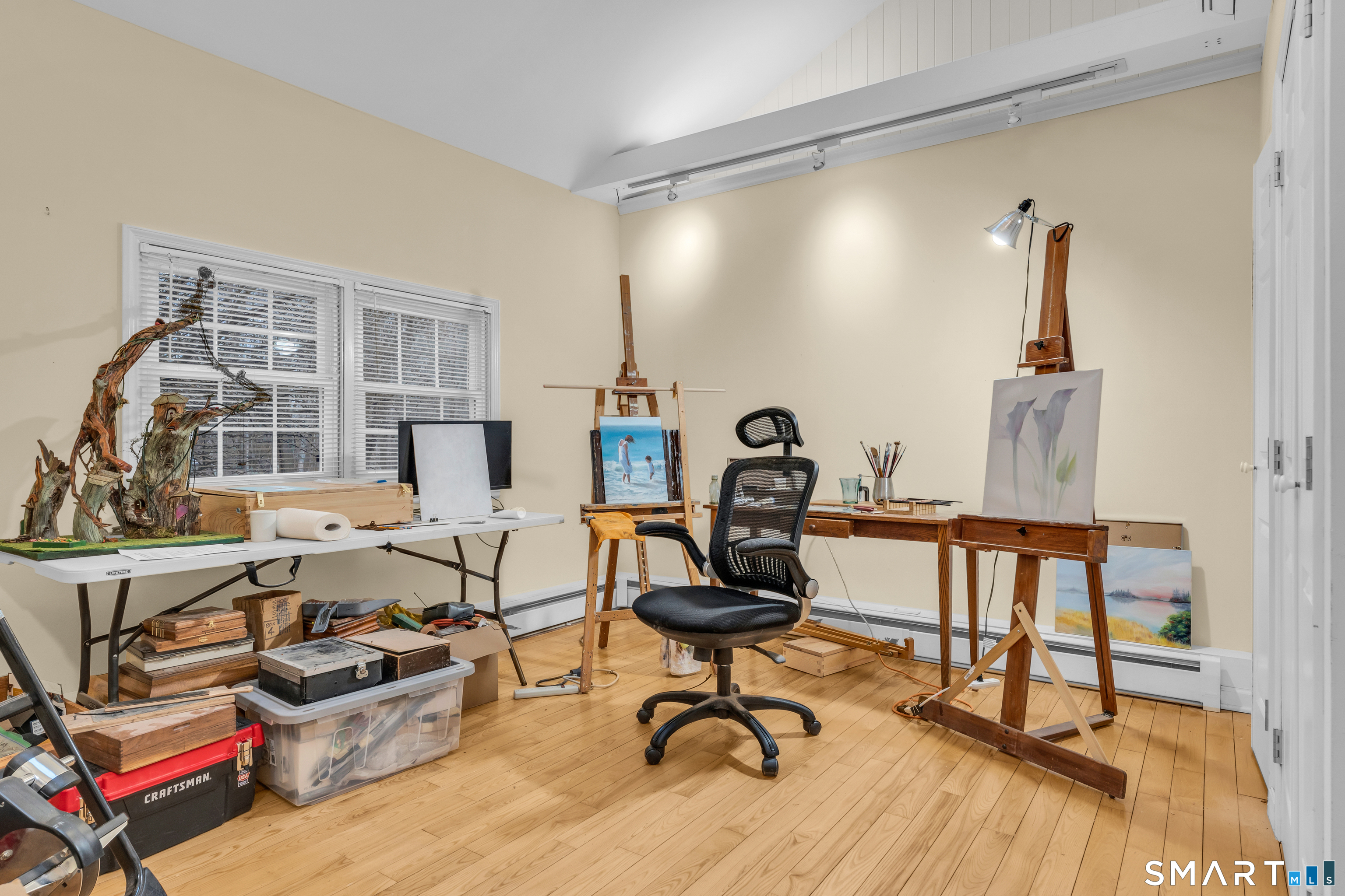 524 Nortontown Road Guilford, CT 06437 - Photo 19 of 39 This office has double closets and could be used as a 4th bedroom option