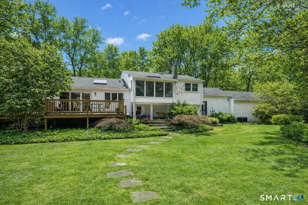 $639,900 | 524 Nortontown Road, Guilford, CT 06437