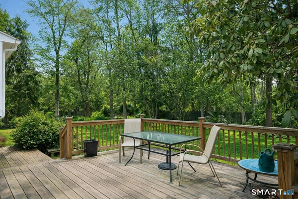 $639,900 | 524 Nortontown Road, Guilford, CT 06437