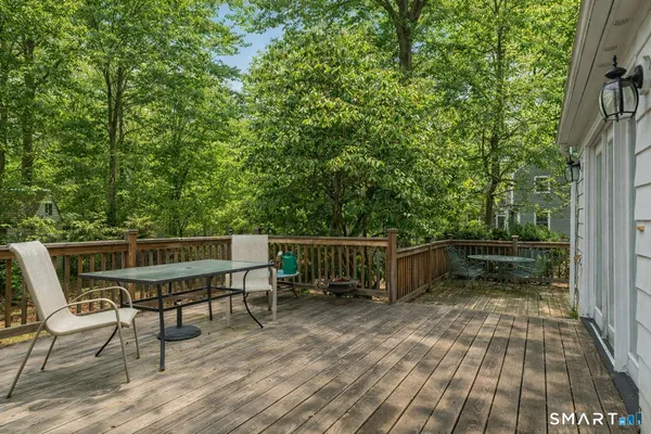 $639,900 | 524 Nortontown Road, Guilford, CT 06437