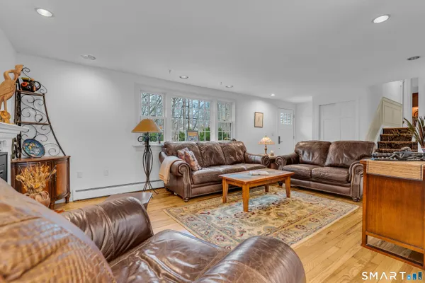 $639,900 | 524 Nortontown Road, Guilford, CT 06437