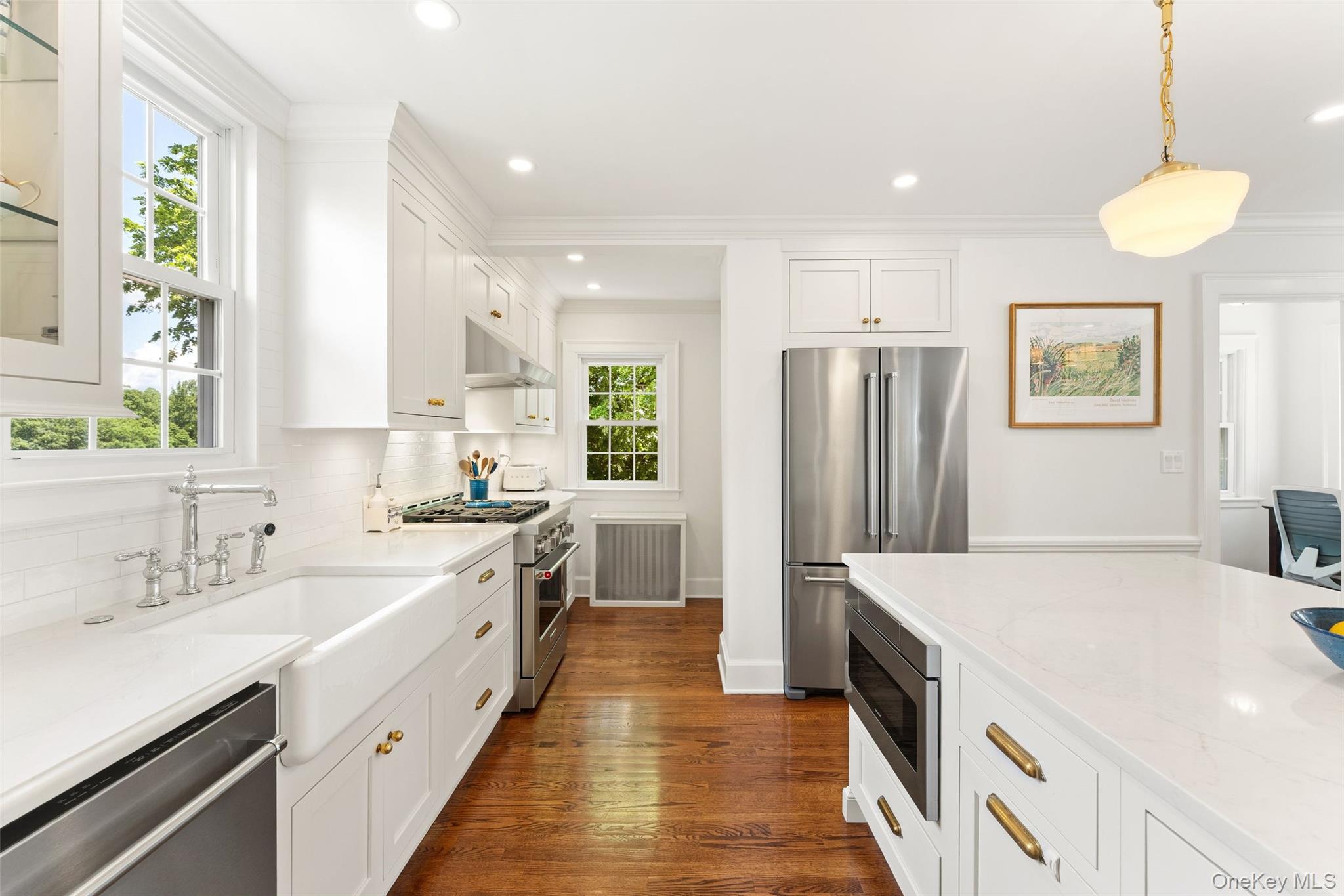 25 Pinebrook Road New Rochelle, NY 10801 - Photo 10 of 25