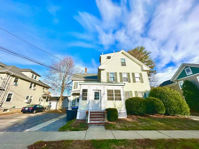 $2,300 | 6 Grant Street, Unit 2, Natick, MA 01760