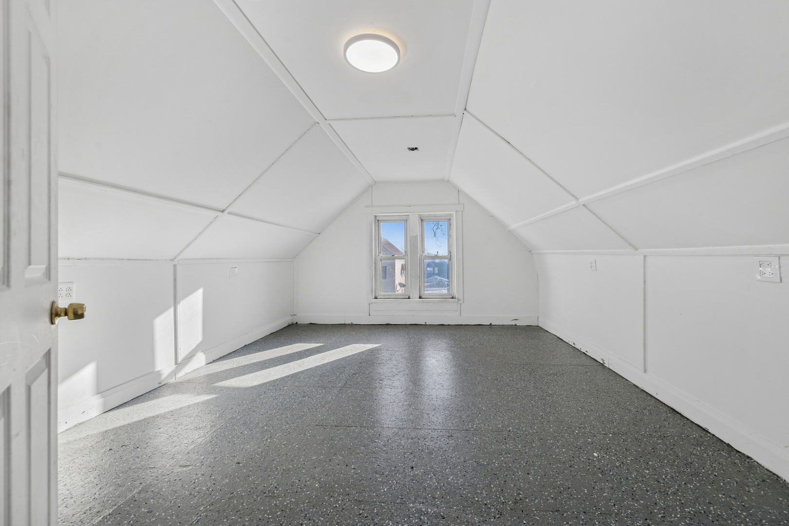 2536 West 46th Street Chicago, IL 60632 - Photo 16 of 21 an empty room with windows