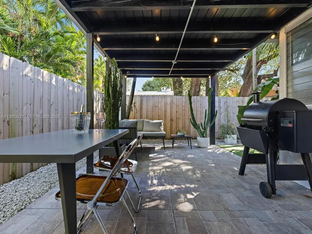 $799,000 | 1009 Northwest 11th Court, Miami, FL 33136