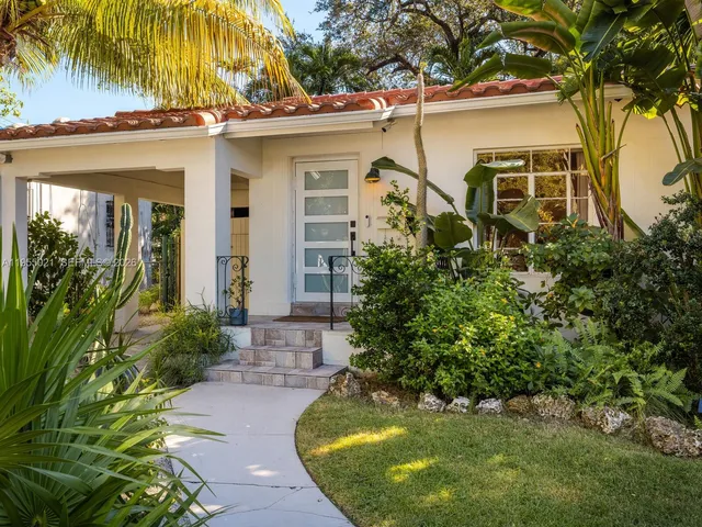 $799,000 | 1009 Northwest 11th Court, Miami, FL 33136