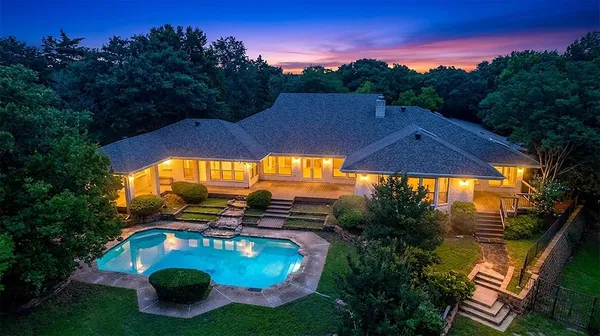 $920,000 | 933 Mobley Road, Cedar Hill, TX 75104