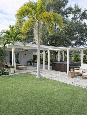 $350,000 | 9045 3rd Street North, St. Petersburg, FL 33702