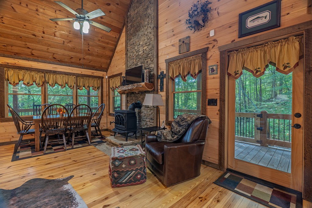 4527 Gates Chapel Road Ellijay, GA 30540 - Photo 7 of 39 Gallery Image 7