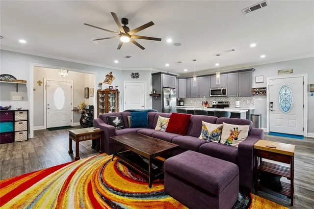 $299,000 | 446 Goodhope Street, Norco, LA 70079