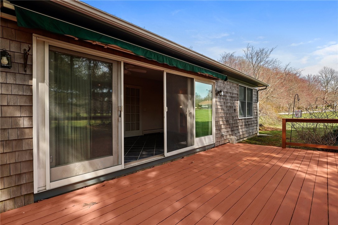 106 Oakland Farm Road Portsmouth, RI 02871 - Photo 35 of 50