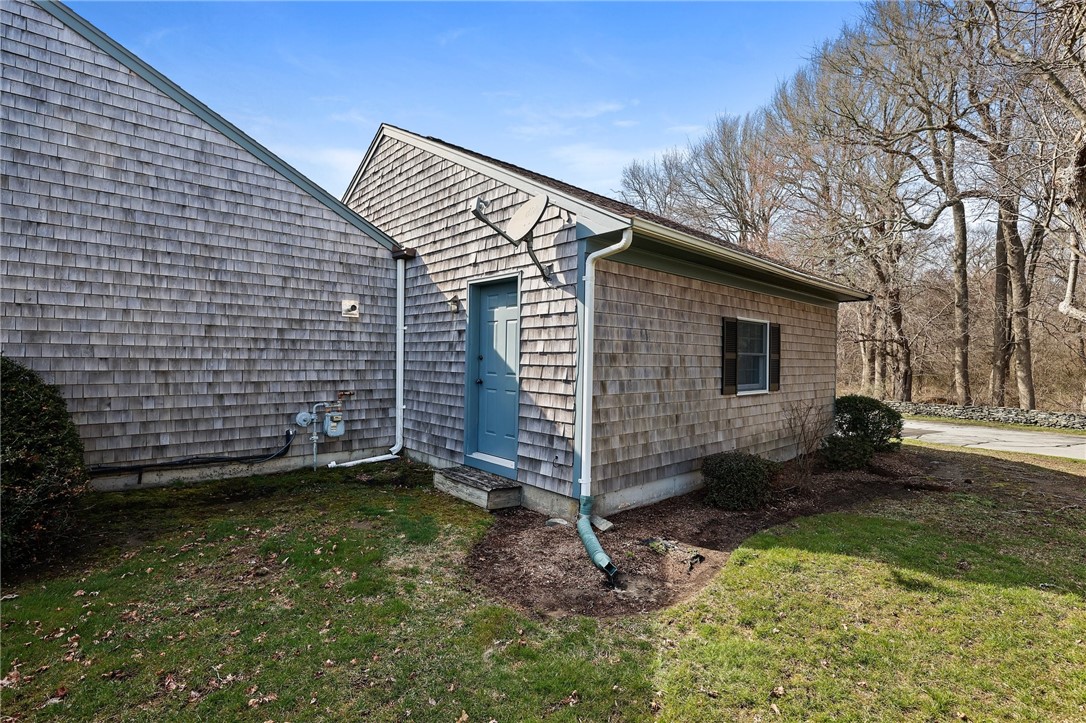 106 Oakland Farm Road Portsmouth, RI 02871 - Photo 41 of 50
