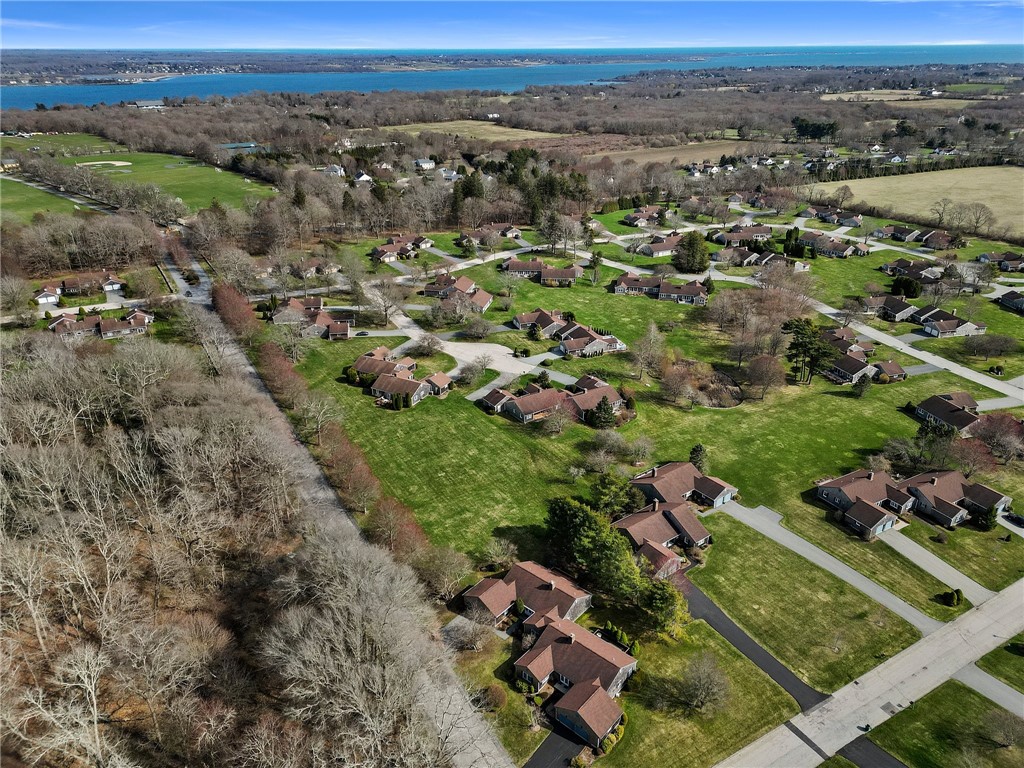 106 Oakland Farm Road Portsmouth, RI 02871 - Photo 44 of 50