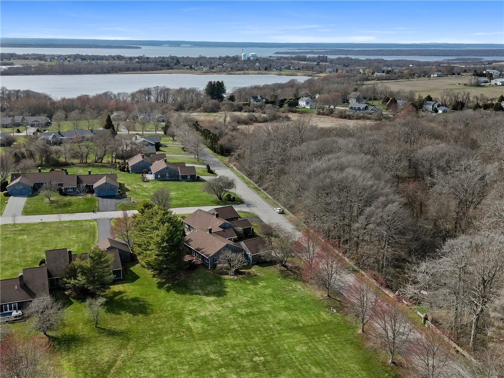 106 Oakland Farm Road Portsmouth, RI 02871 - Photo 45 of 50