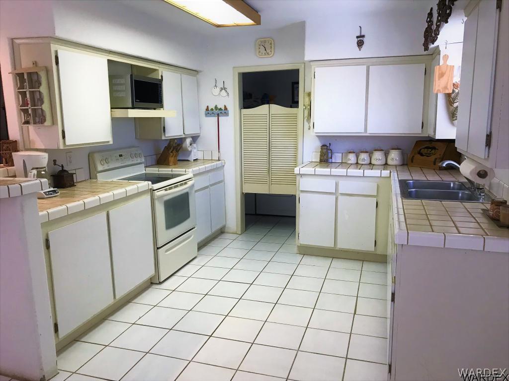 5151 Pasadena Road Fort Mohave, AZ 86426 - Photo 5 of 15 Gallery Image 5