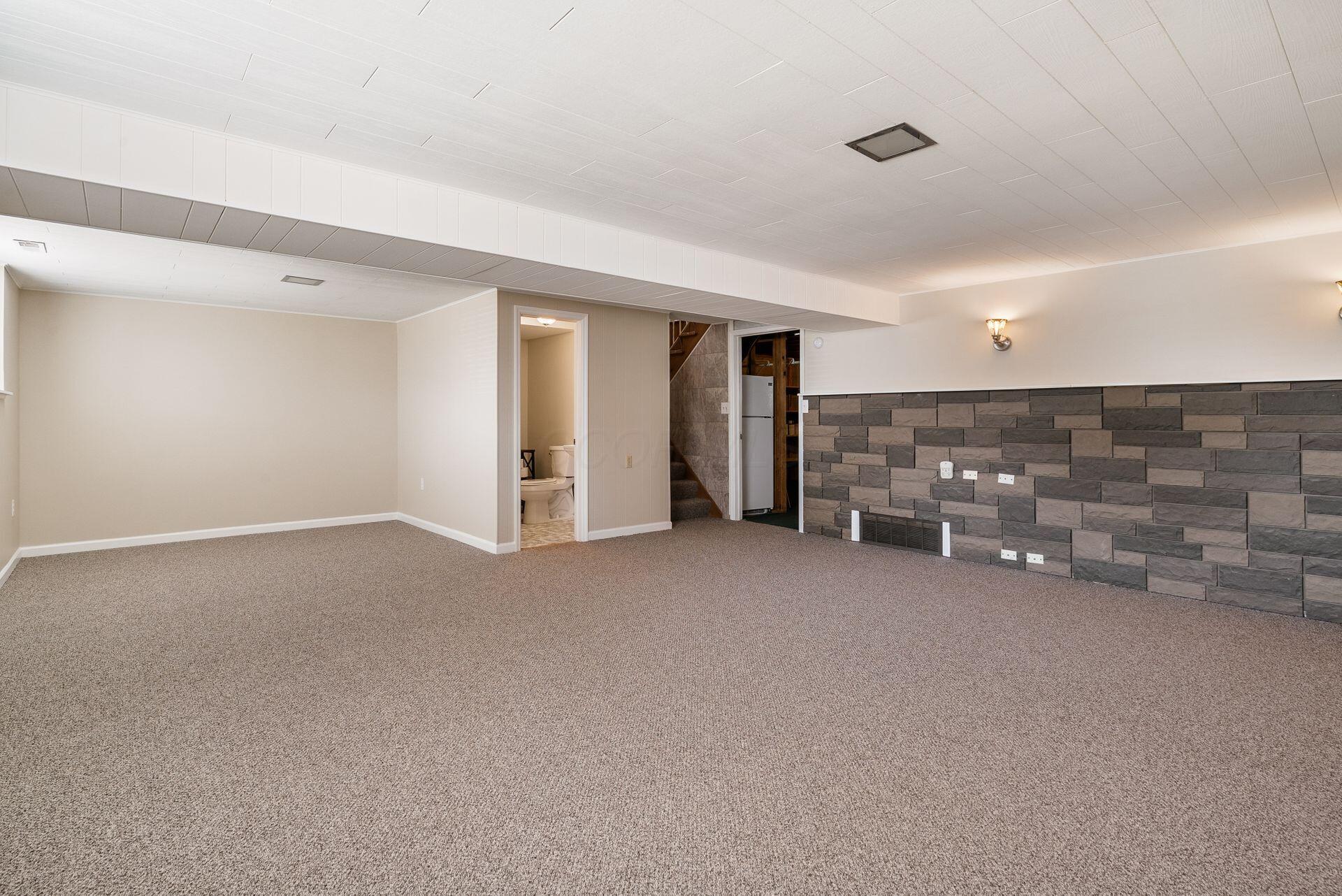 2852 Longfield Road Columbus, OH 43204 - Photo 46 of 57 023_8_R 2852 Longfield Rd 105