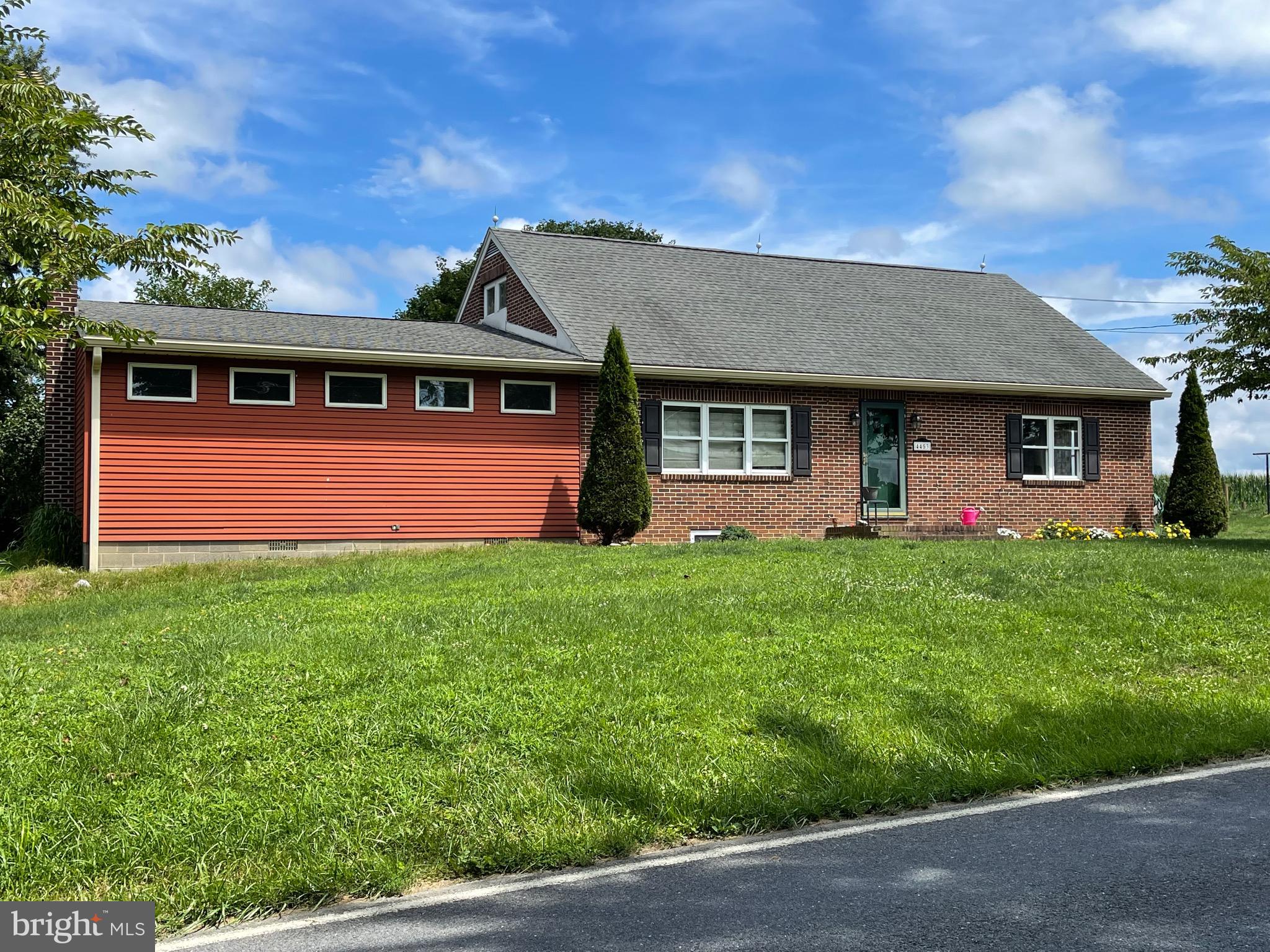 4453 Duffield Road Chambersburg, PA 17202 - Photo 29 of 33 Front