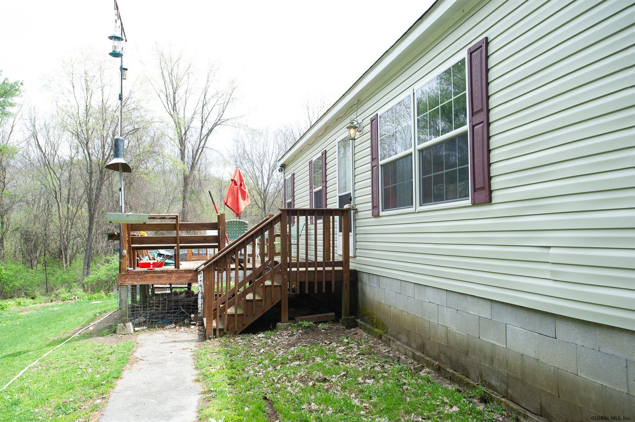 878 Middleline Road Ballston Spa, NY 12020 - Photo 7 of 39 Photo 7