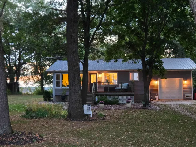 $309,900 | S12691 Big Hollow Road, Spring Green, WI 53588