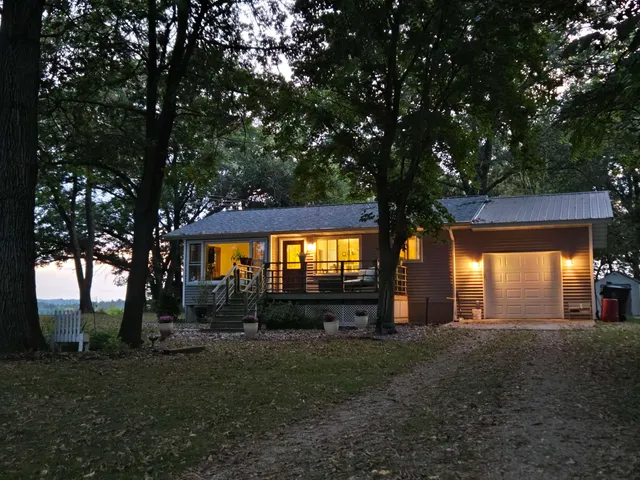 $309,900 | S12691 Big Hollow Road, Spring Green, WI 53588