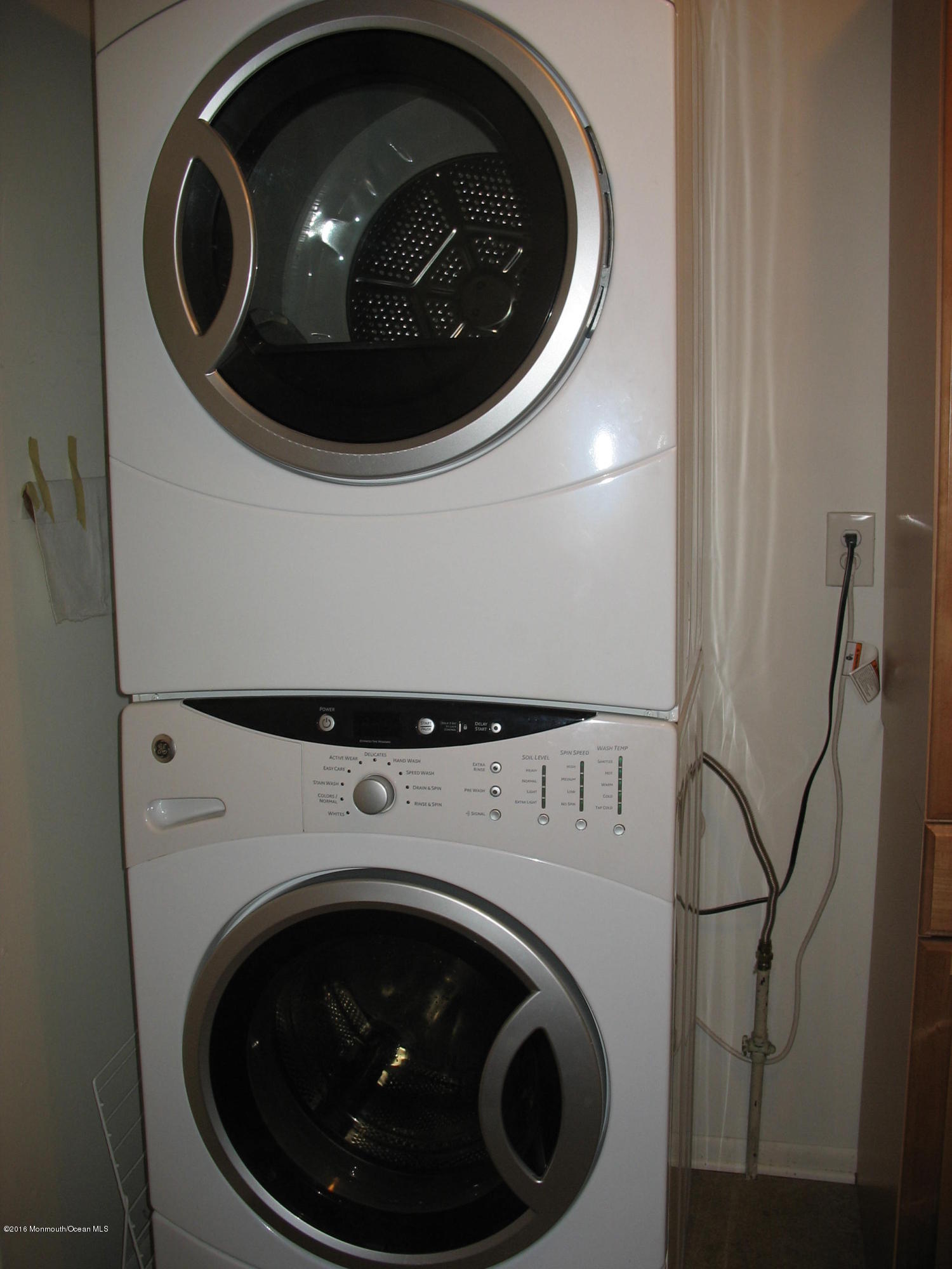 512-8 Harding Road, Unit 8 Freehold, NJ 07728 - Photo 14 of 16 2011-10-07 13.10.36