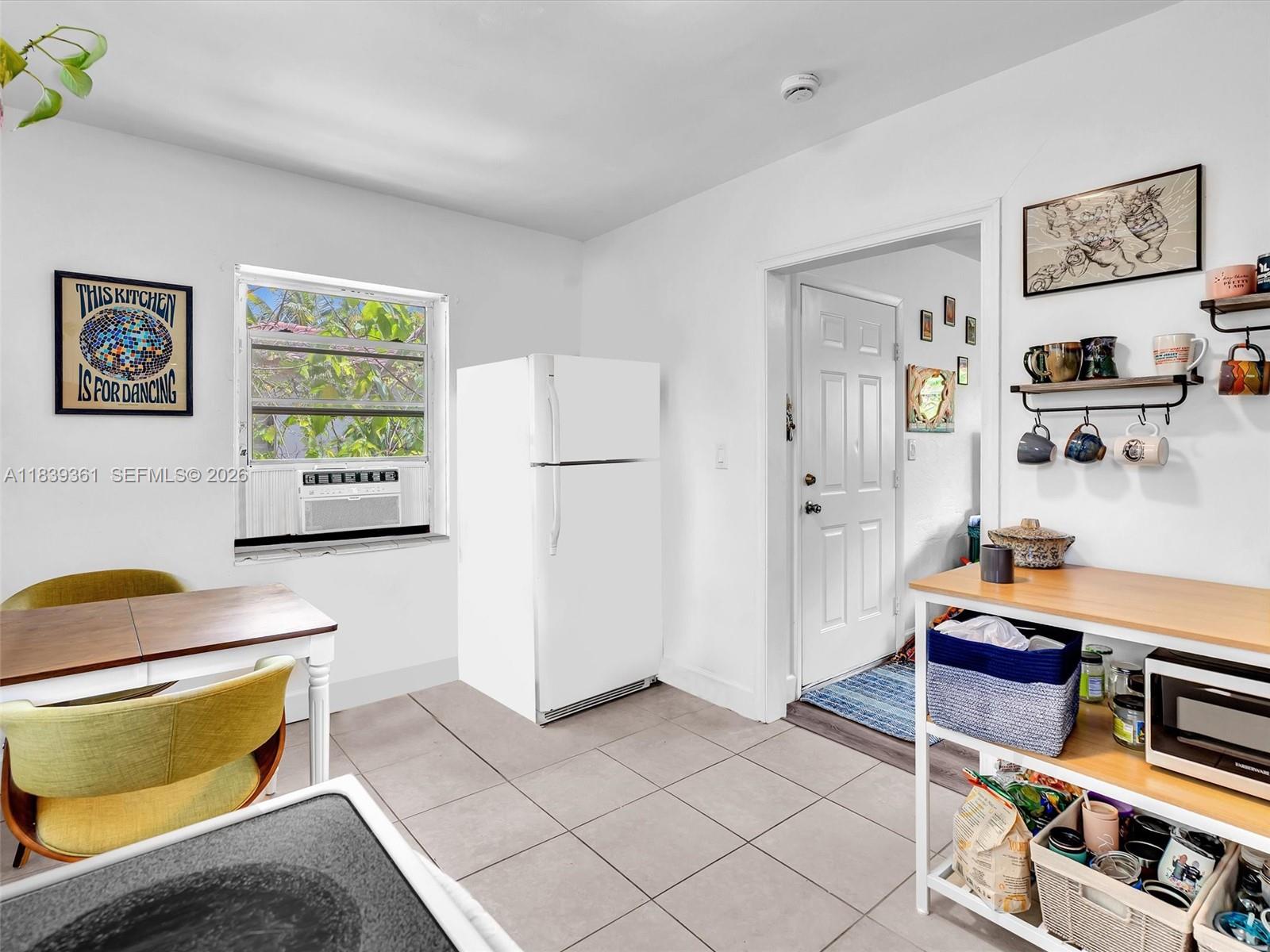 3210 Elizabeth Street Miami, FL 33133 - Photo 19 of 69