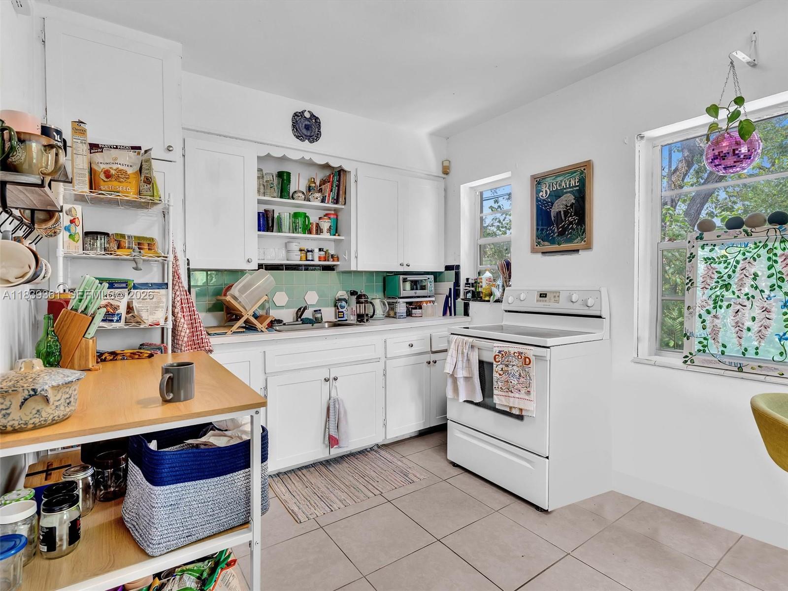 3210 Elizabeth Street Miami, FL 33133 - Photo 21 of 69