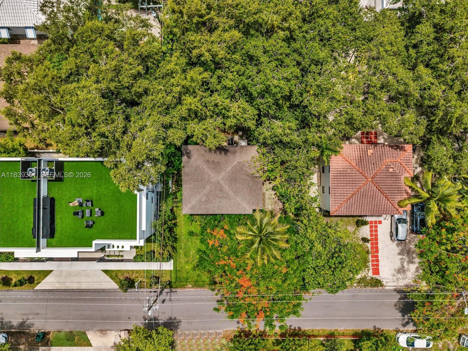 3210 Elizabeth Street Miami, FL 33133 - Photo 35 of 69
