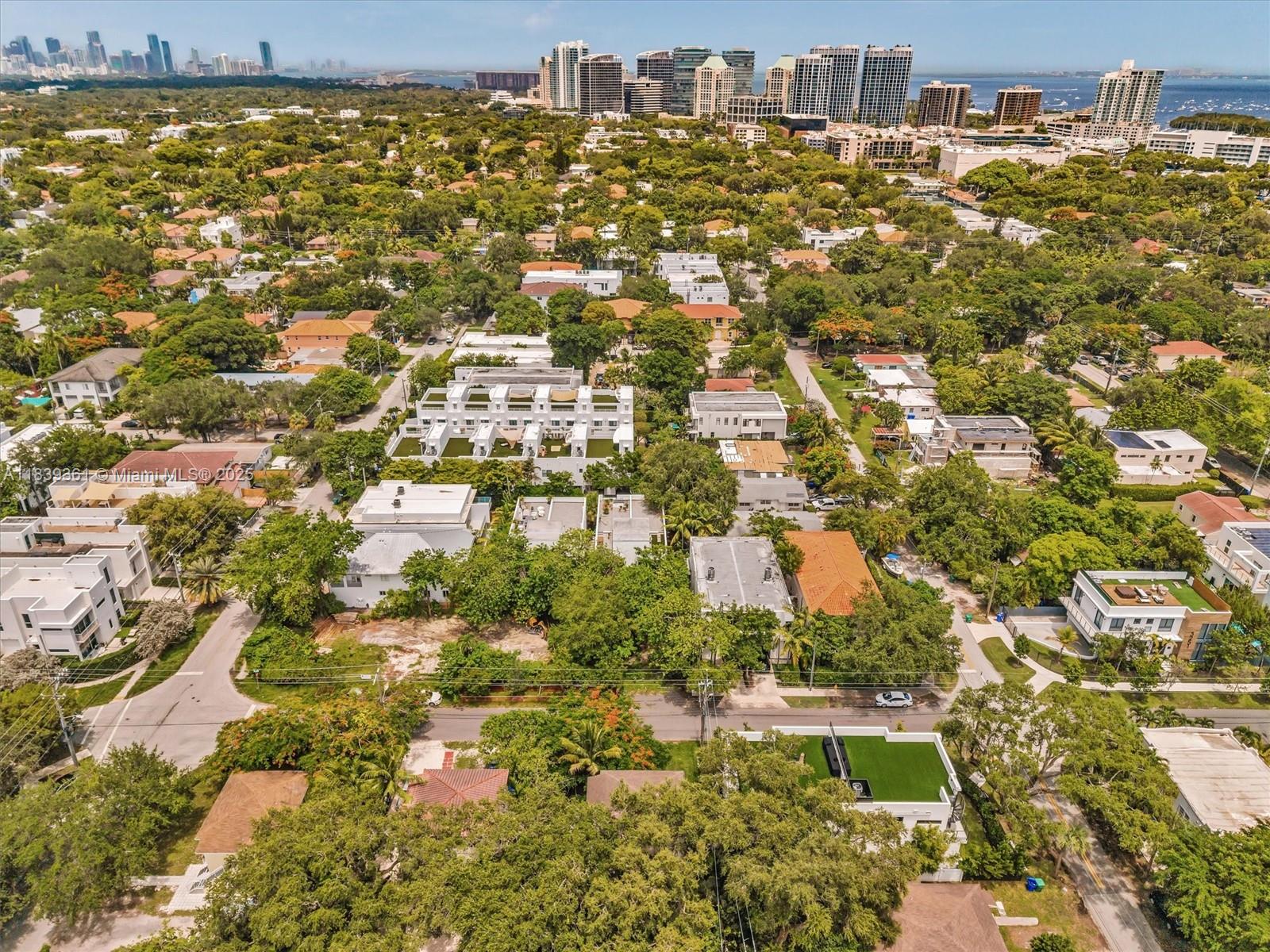 3210 Elizabeth Street Miami, FL 33133 - Photo 37 of 69